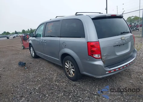 2018 Dodge Grand Caravan Sxt z USA, uszkodzony, nr VIN 2C4RDGCG7JR301434